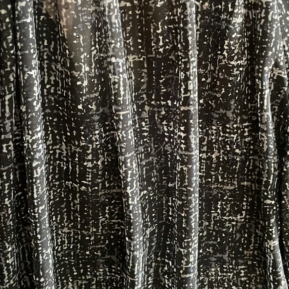 Max Studio blouse - Picture 6 of 6